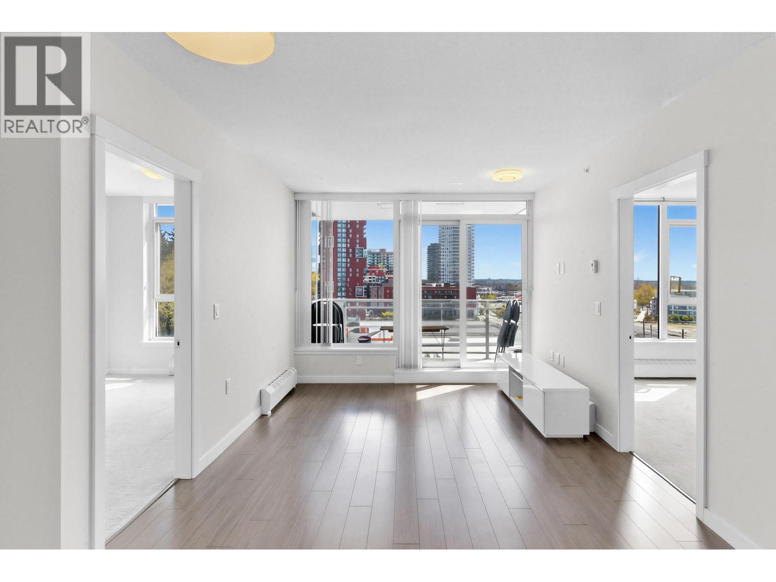 901 3281 E Kent Avenue North, Vancouver, British Columbia  V5S 0C4 - Photo 3 - R3113331