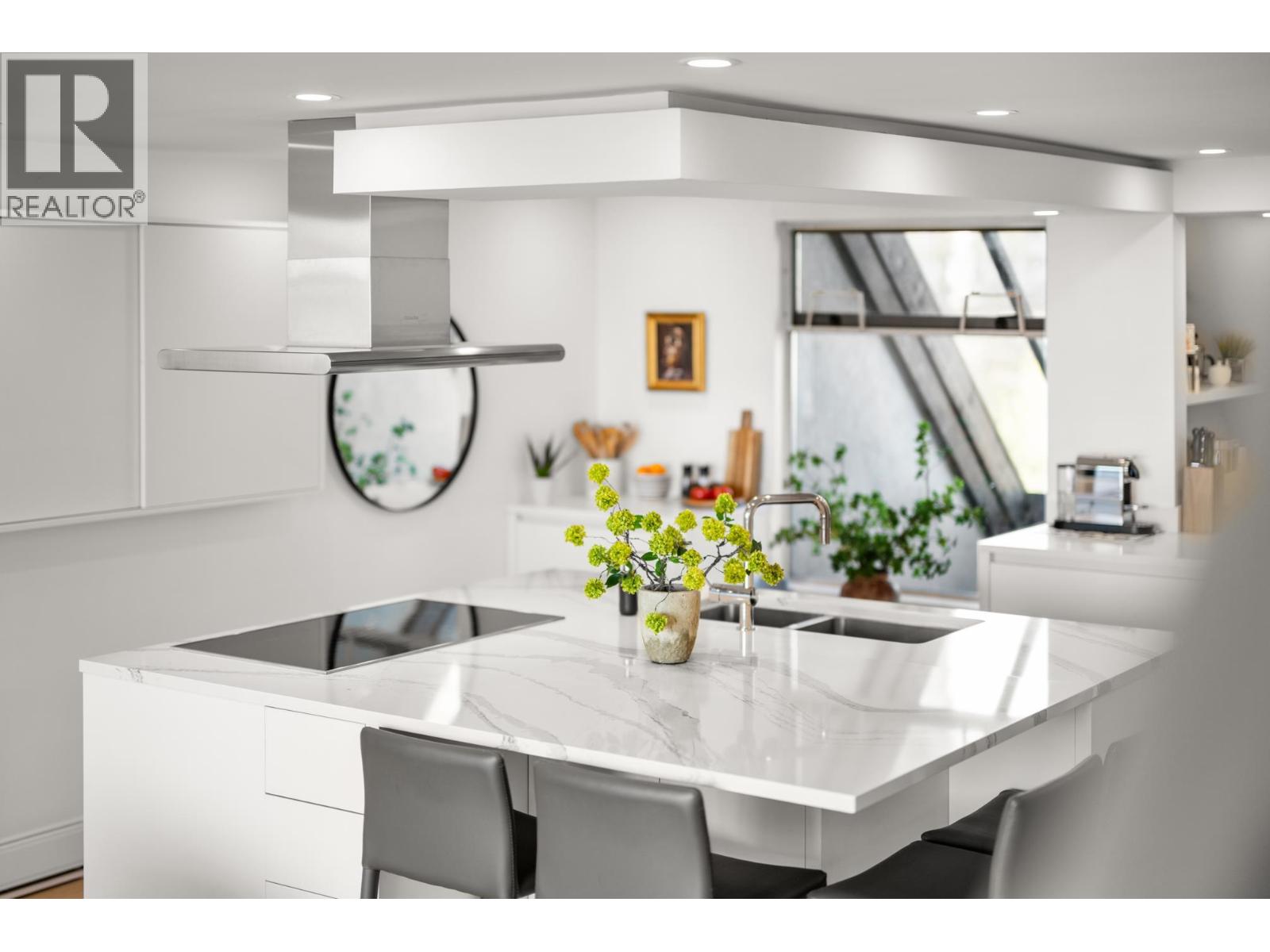 418 5 K De K Court, New Westminster, British Columbia  V3M 6B6 - Photo 16 - R3113399