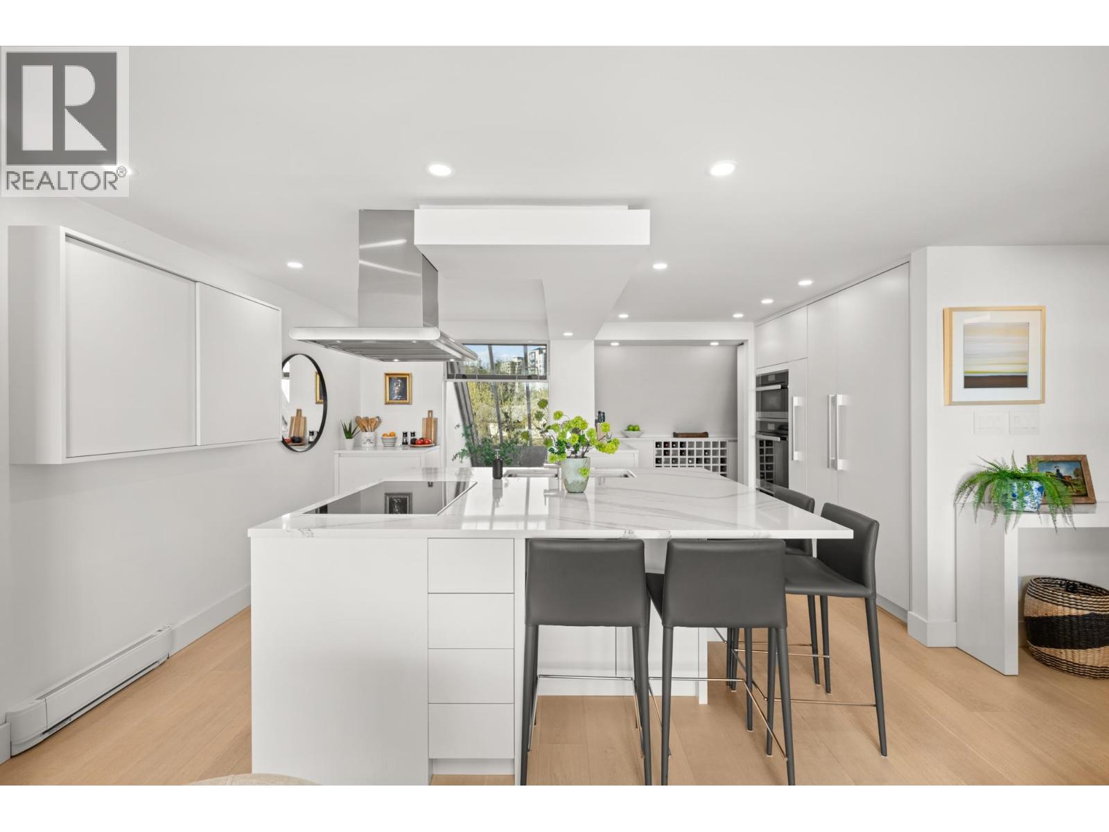 418 5 K De K Court, New Westminster, British Columbia  V3M 6B6 - Photo 9 - R3113399