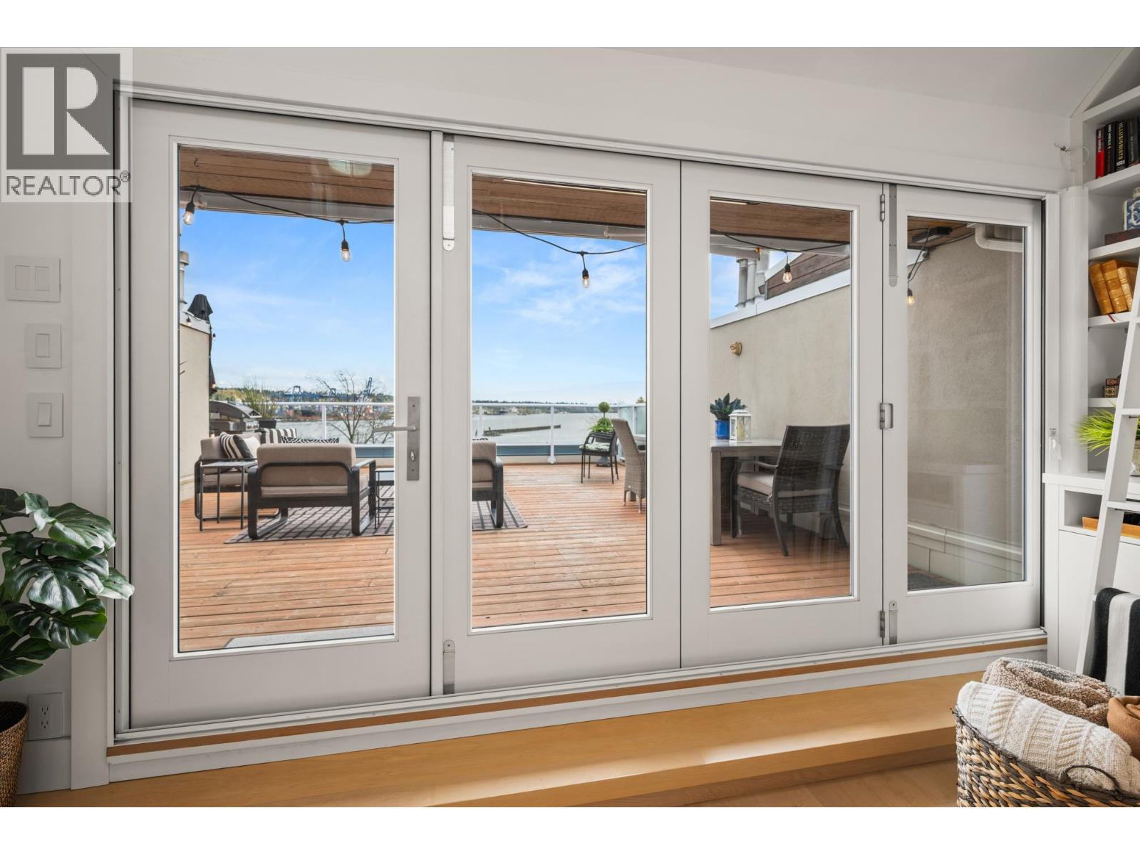 418 5 K De K Court, New Westminster, British Columbia  V3M 6B6 - Photo 33 - R3113399