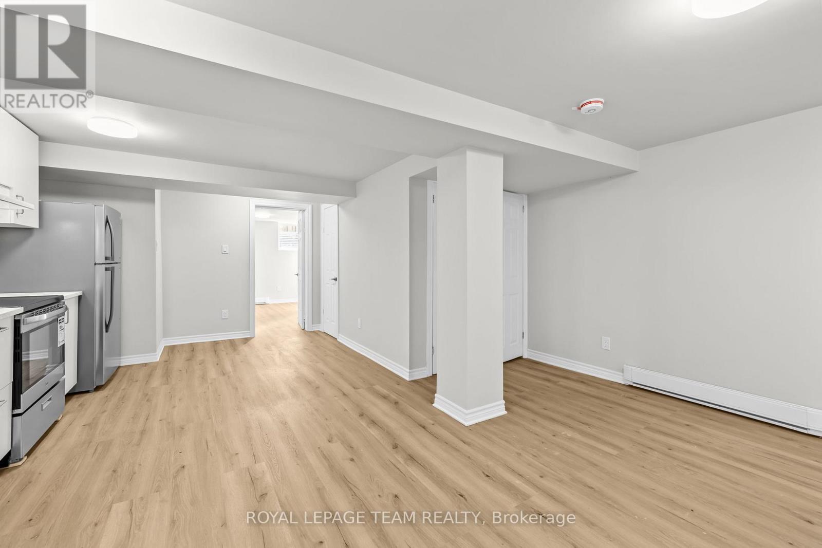 B - 1420 Hayes Street, Ottawa, Ontario  K1E 3M6 - Photo 4 - X13022684