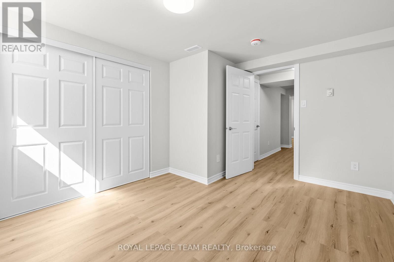 B - 1420 Hayes Street, Ottawa, Ontario  K1E 3M6 - Photo 7 - X13022684