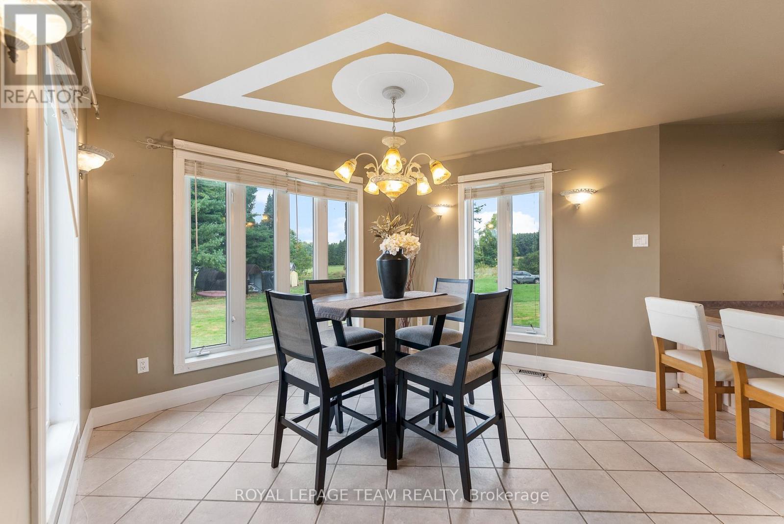 37 Rapid Road, Whitewater Region, Ontario  K0J 2L0 - Photo 15 - X13022706