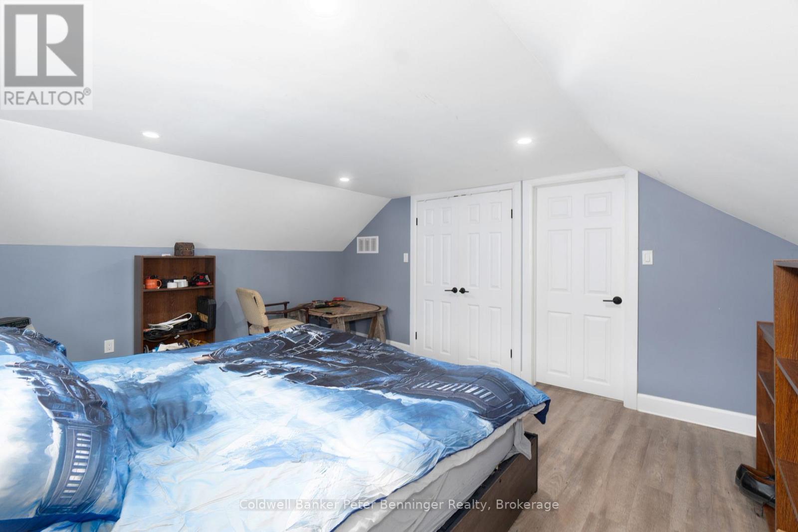 523 Mill Street, West Grey, Ontario  N0G 2M0 - Photo 23 - X12645880