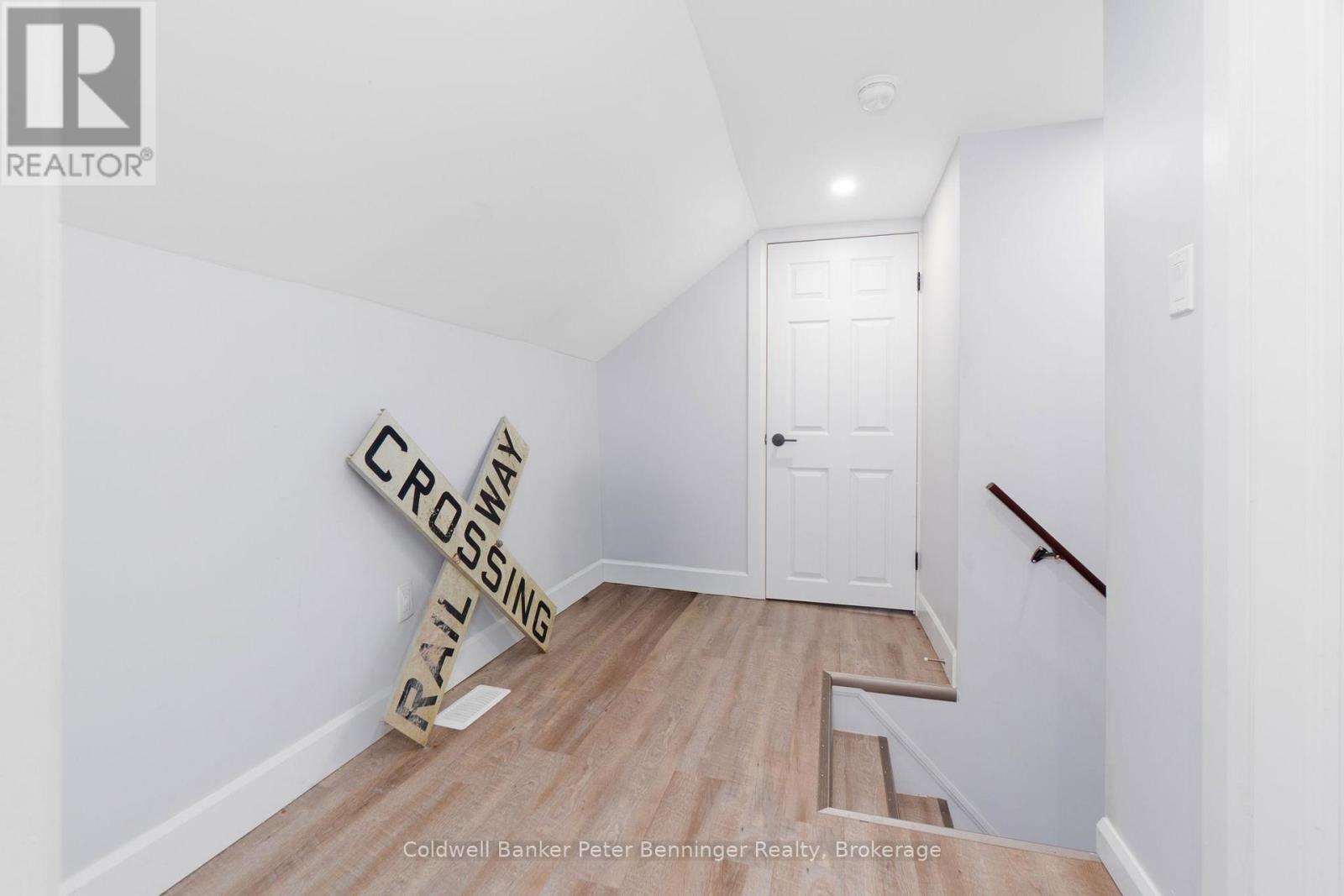 523 Mill Street, West Grey, Ontario  N0G 2M0 - Photo 26 - X12645880