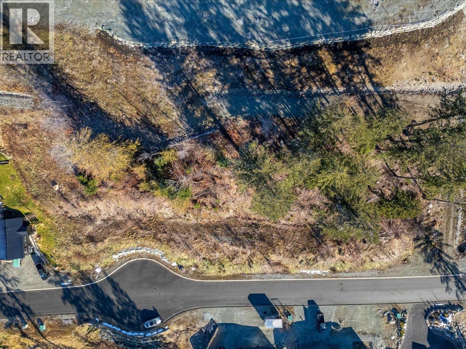 7672 Cerulean Drive, Pemberton, British Columbia  V0N 2L3 - Photo 4 - R3113732