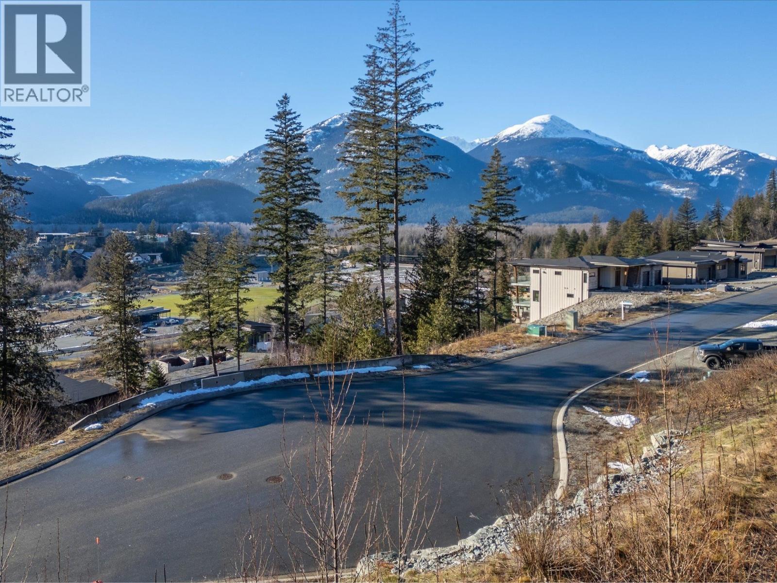 7672 Cerulean Drive, Pemberton, British Columbia  V0N 2L3 - Photo 9 - R3113732