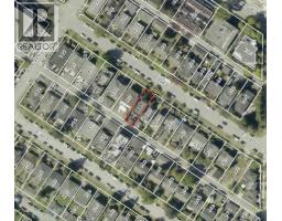 431 E 2ND STREET, North Vancouver, British Columbia