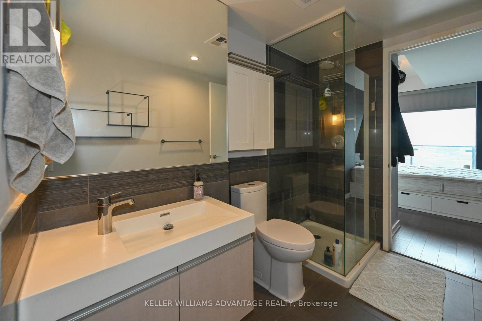 2103 - 70 Distillery Lane, Toronto, Ontario  M5A 0E3 - Photo 6 - C13022682