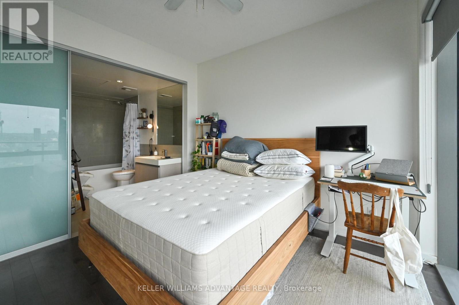 2103 - 70 Distillery Lane, Toronto, Ontario  M5A 0E3 - Photo 8 - C13022682