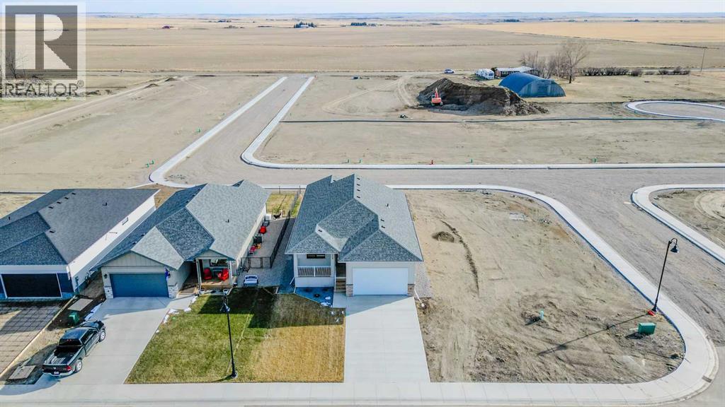 112 E 300 S, Raymond, Alberta  T0K 2S0 - Photo 33 - A2272560