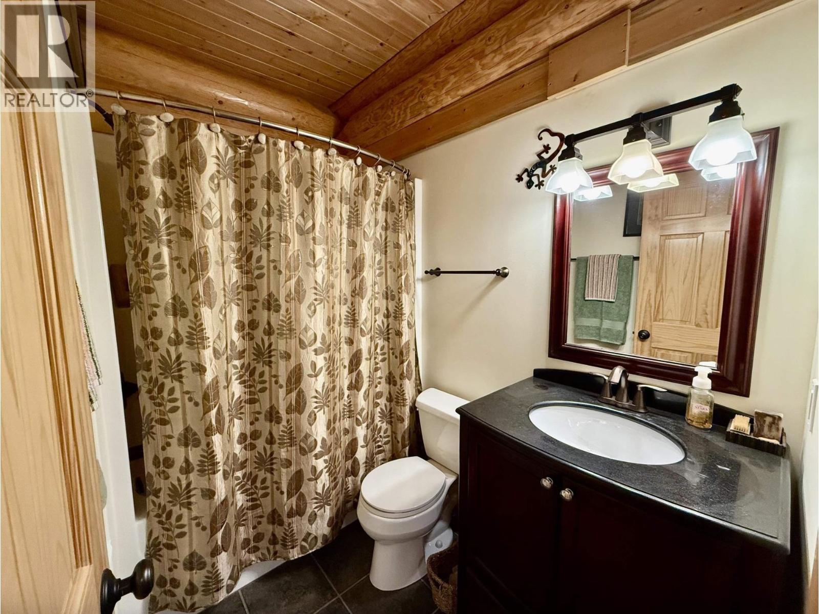 4015 Ruth Lake Road, Forest Grove, British Columbia  V0K 1M0 - Photo 15 - R3113143