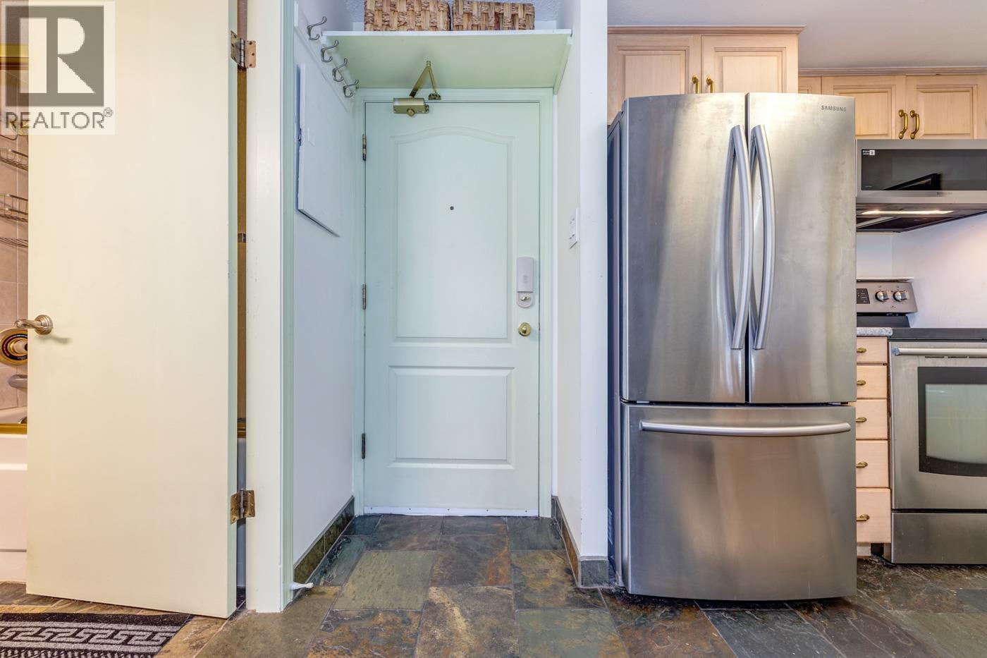 414 4809 Spearhead Drive, Whistler, British Columbia  V0N 1B0 - Photo 7 - R3113620