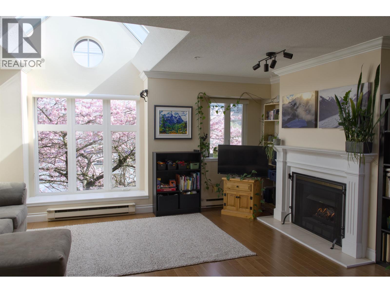 2251 Heather Street, Vancouver, British Columbia  V5Z 4J9 - Photo 3 - R3113627