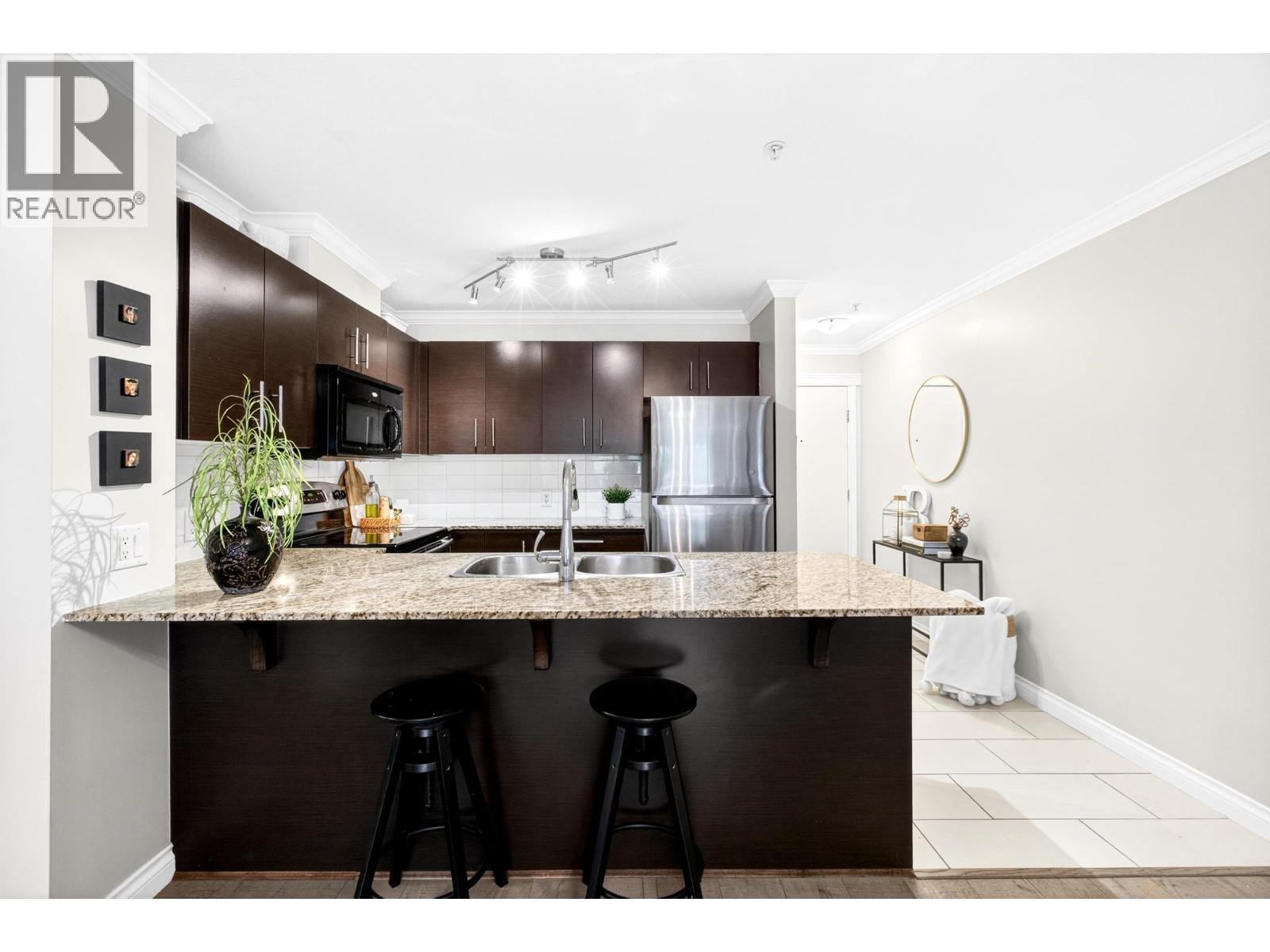 116 11665 Haney Bypass, Maple Ridge, British Columbia  V2X 8W9 - Photo 8 - R3113640