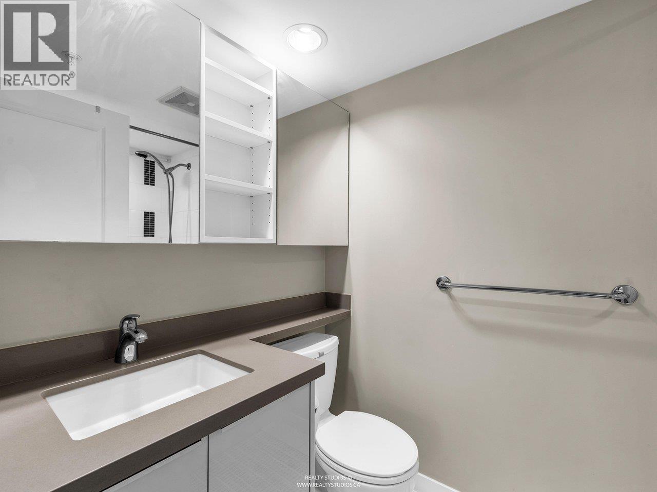 219 8480 Granville Avenue, Richmond, British Columbia  V6Y 4E8 - Photo 22 - R3113658