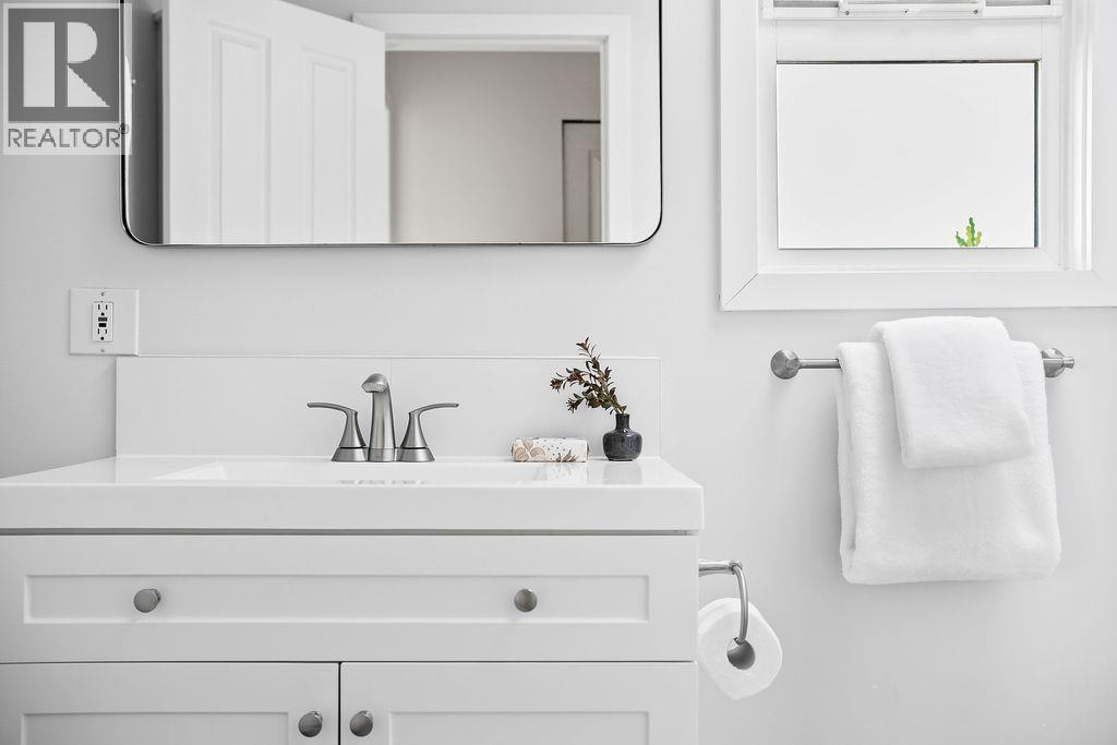 26 230 W 15th Street, North Vancouver, British Columbia  V7M 1S2 - Photo 22 - R3113682