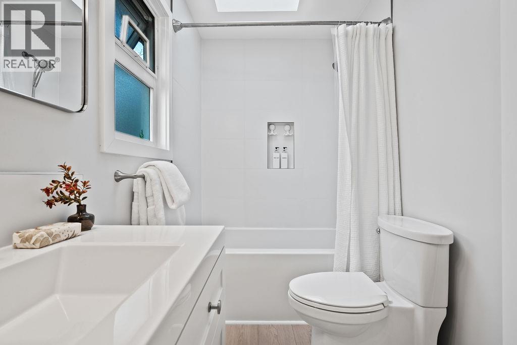 26 230 W 15th Street, North Vancouver, British Columbia  V7M 1S2 - Photo 23 - R3113682