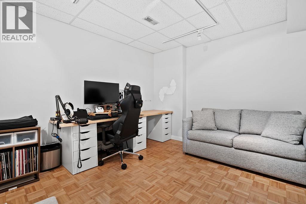 26 230 W 15th Street, North Vancouver, British Columbia  V7M 1S2 - Photo 27 - R3113682