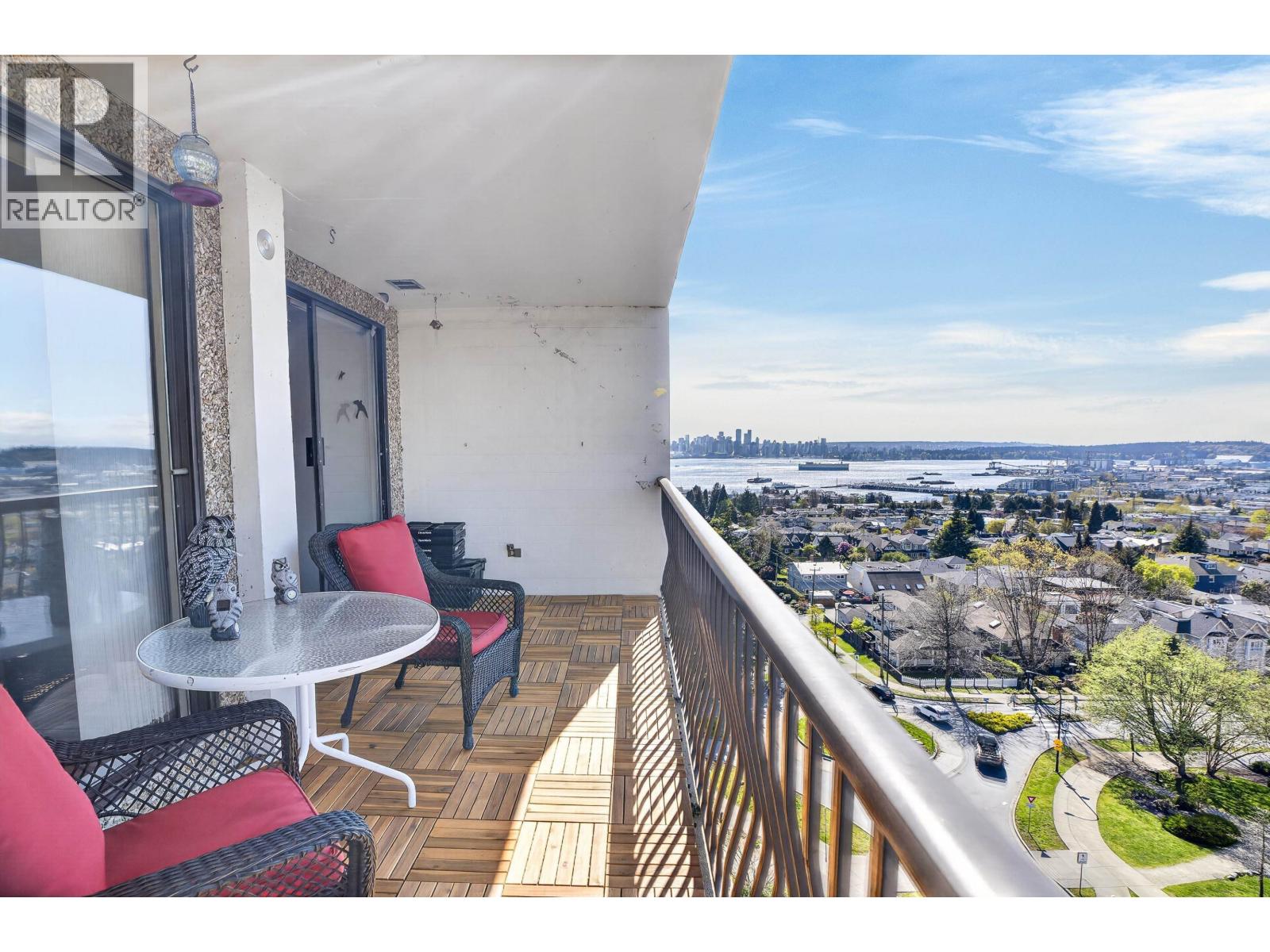 1105 701 W Victoria Park, North Vancouver, British Columbia  V7M 2L2 - Photo 17 - R3113683