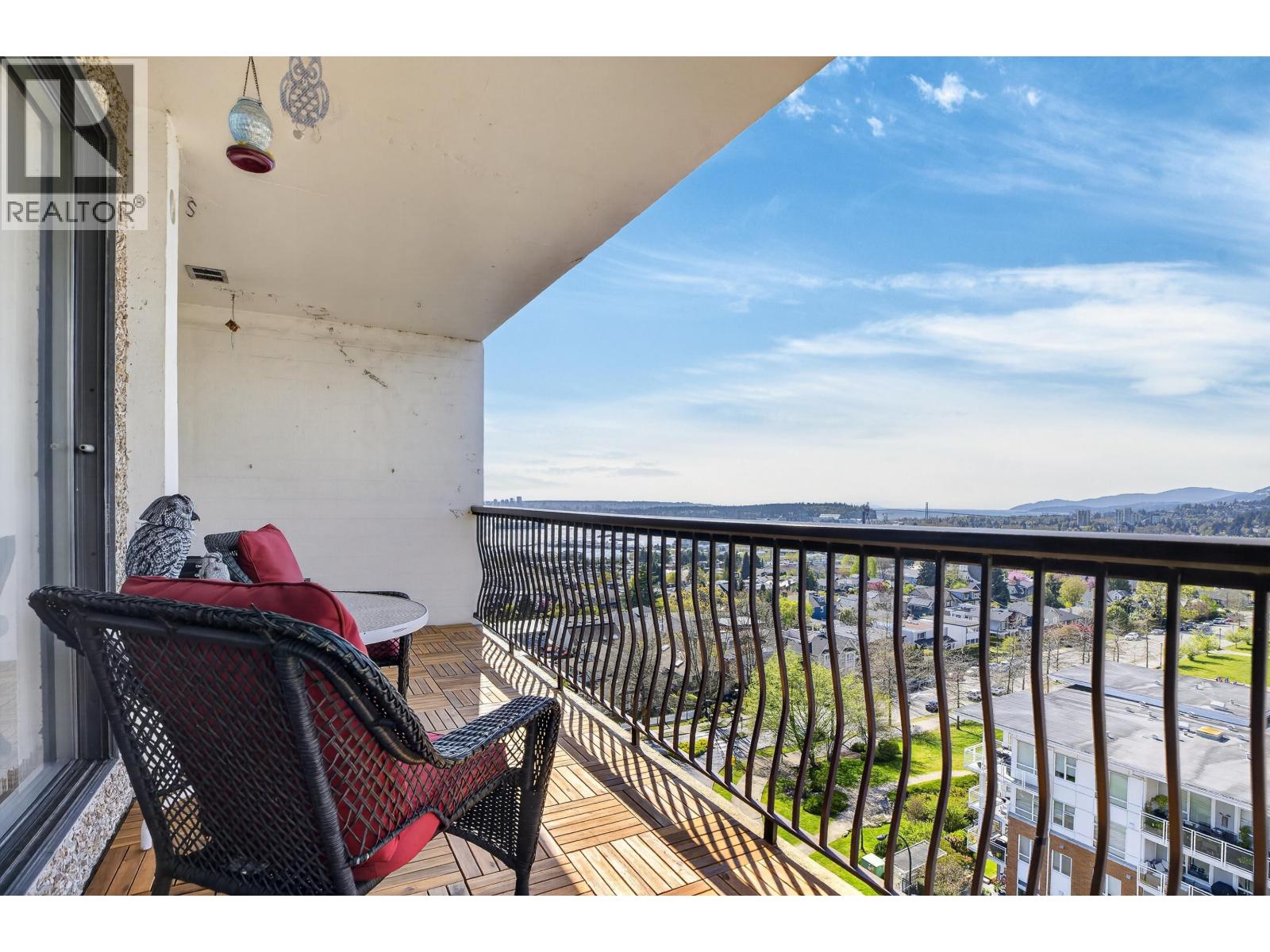 1105 701 W Victoria Park, North Vancouver, British Columbia  V7M 2L2 - Photo 18 - R3113683