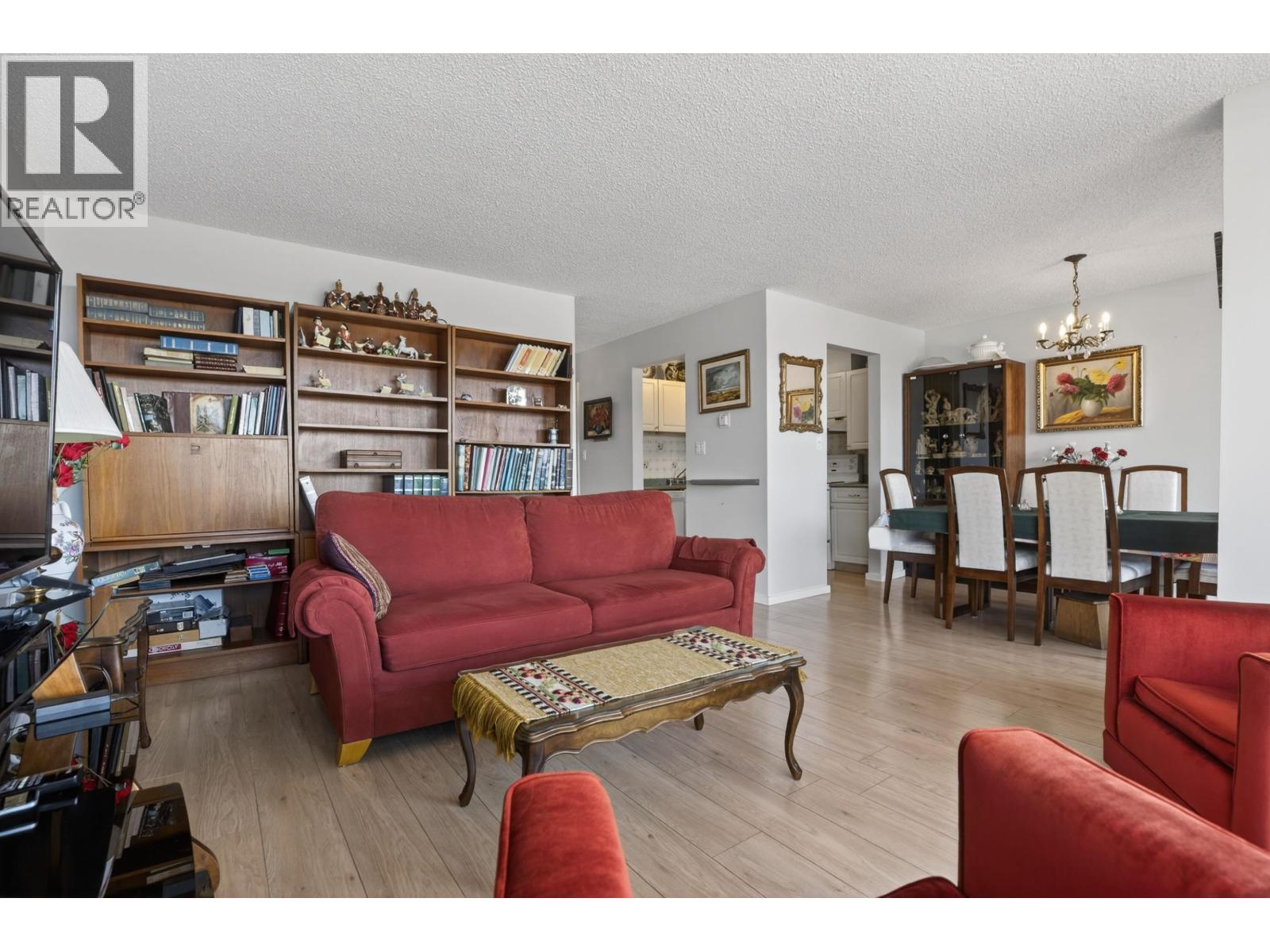 1105 701 W Victoria Park, North Vancouver, British Columbia  V7M 2L2 - Photo 8 - R3113683