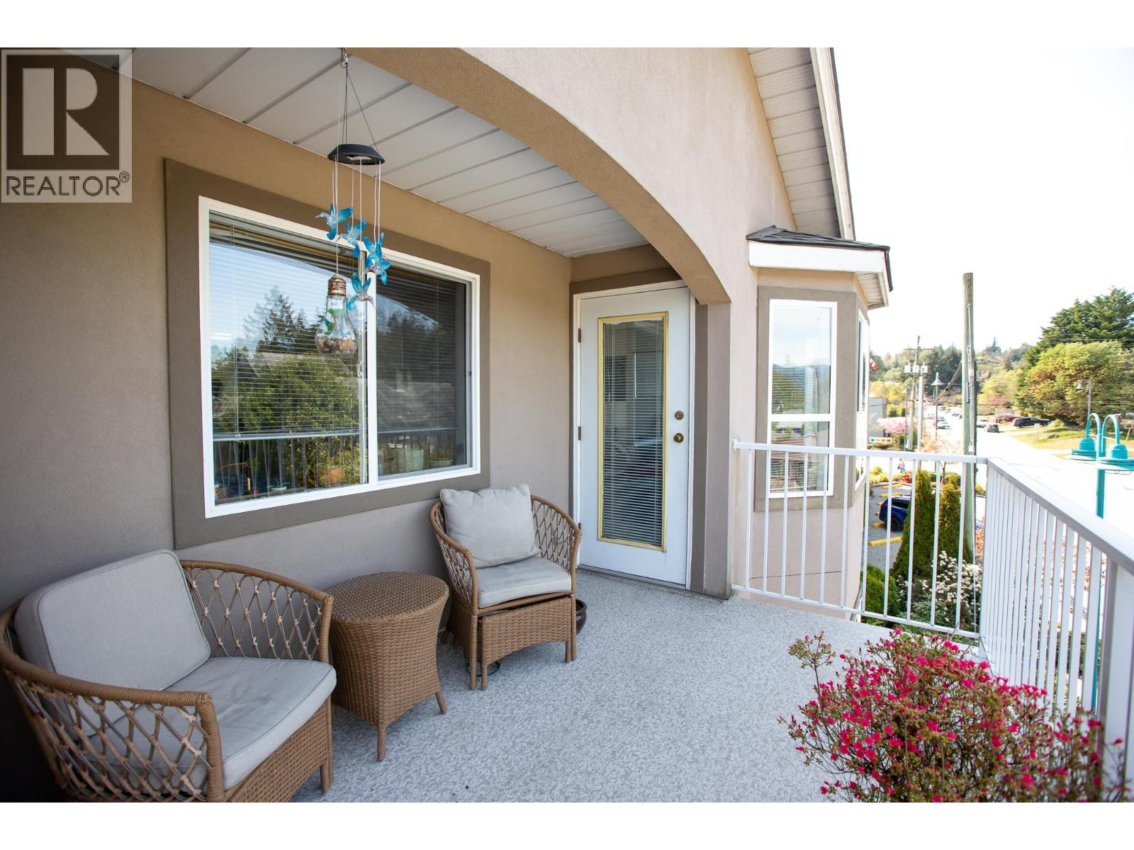 307 5711 Mermaid Street, Sechelt, British Columbia  V7Z 0J6 - Photo 10 - R3113686