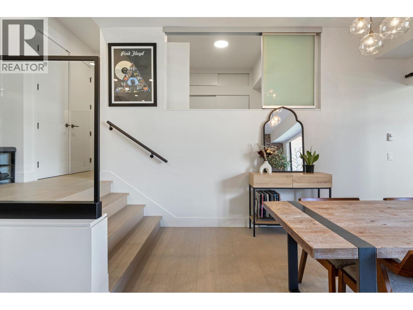 309 300 Salter Street, New Westminster, British Columbia  V3M 0L9 - Photo 5 - R3113705