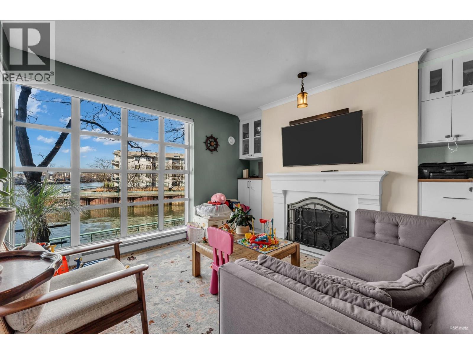 208 2020 E Kent Avenue South, Vancouver, British Columbia  V5P 4X1 - Photo 11 - R3113707