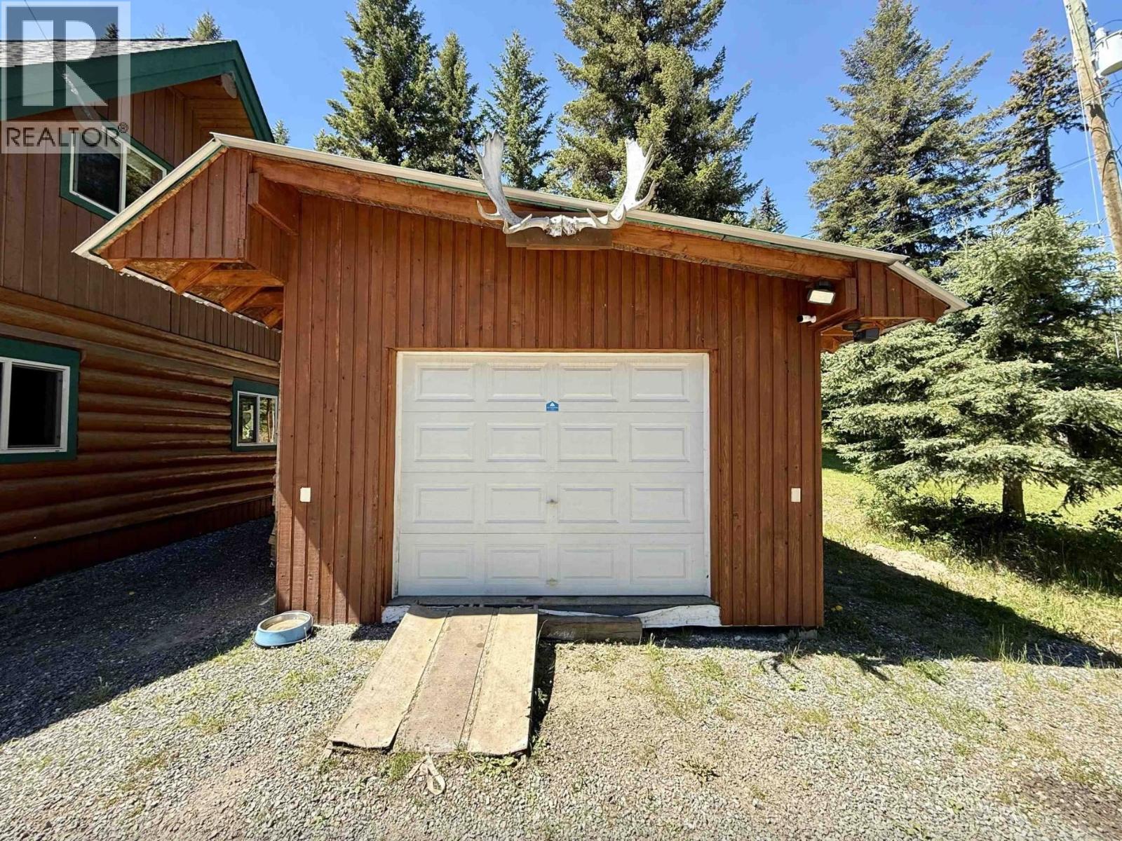 4015 Ruth Lake Road, Forest Grove, British Columbia  V0K 1M0 - Photo 21 - R3113143