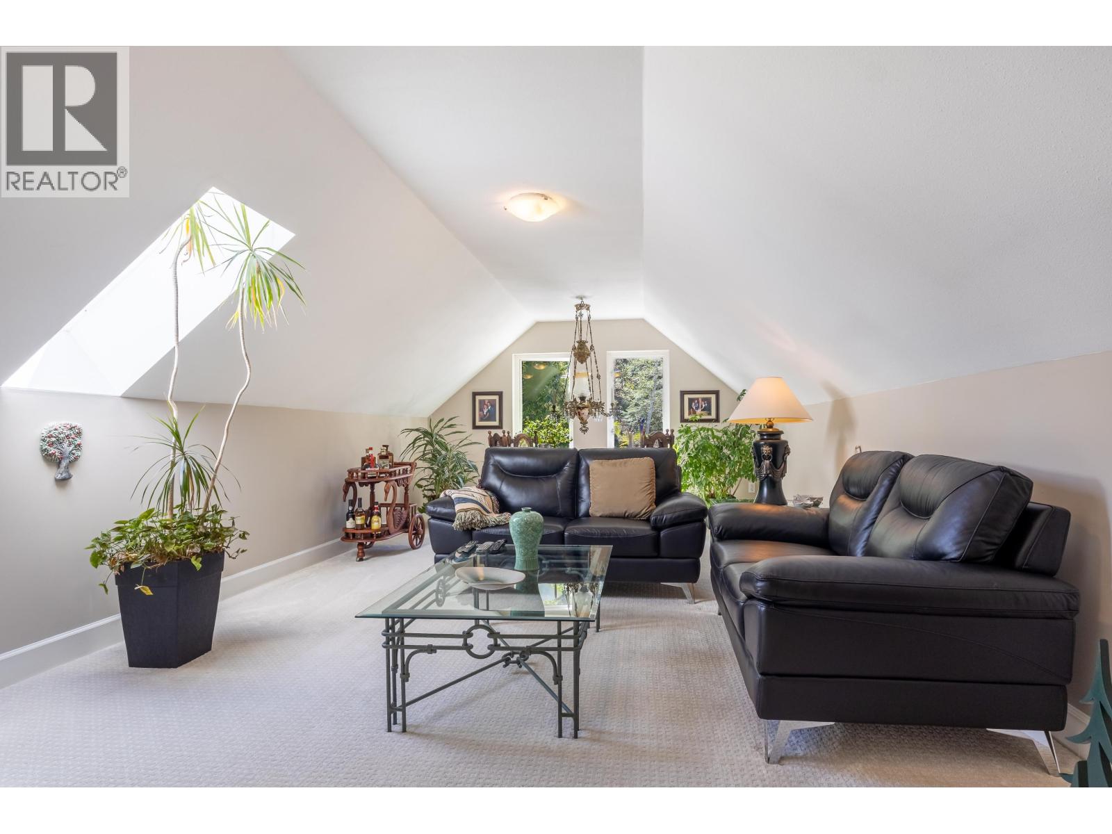 10040 Wescan Road, Halfmoon Bay, British Columbia  V0N 1Y2 - Photo 39 - R3113520