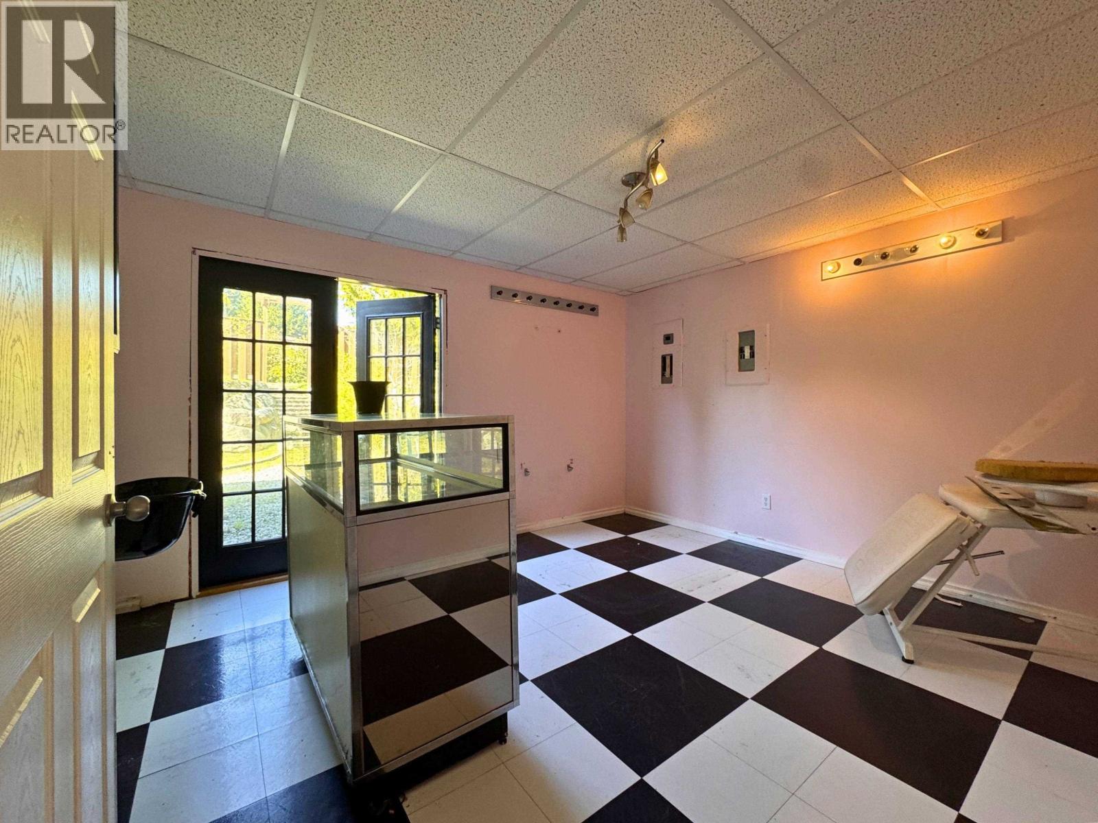 5799 Anchor Road, Sechelt, British Columbia  V0N 3A0 - Photo 22 - R3113634