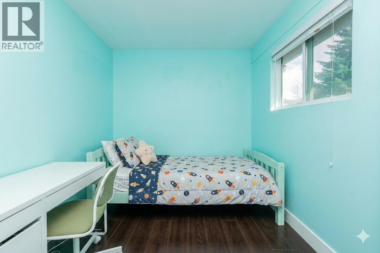 1136 Lansdowne Drive, Coquitlam, British Columbia  V3B 5R3 - Photo 12 - R3113637