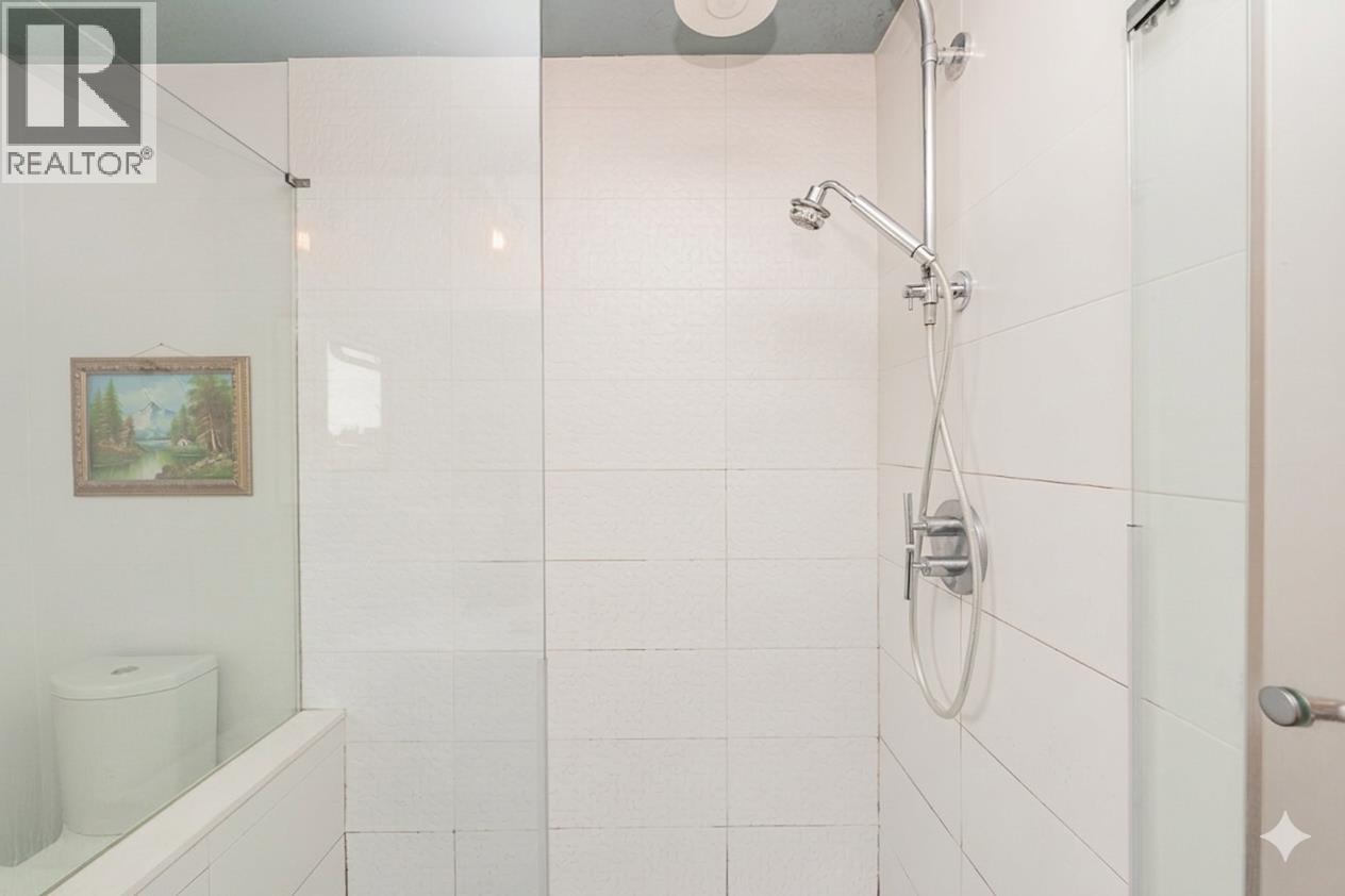 1136 Lansdowne Drive, Coquitlam, British Columbia  V3B 5R3 - Photo 19 - R3113637