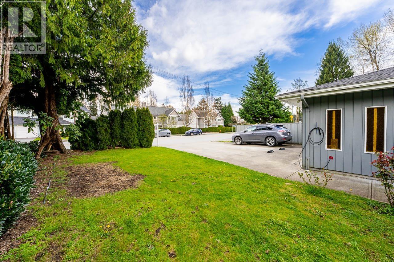 1136 Lansdowne Drive, Coquitlam, British Columbia  V3B 5R3 - Photo 32 - R3113637