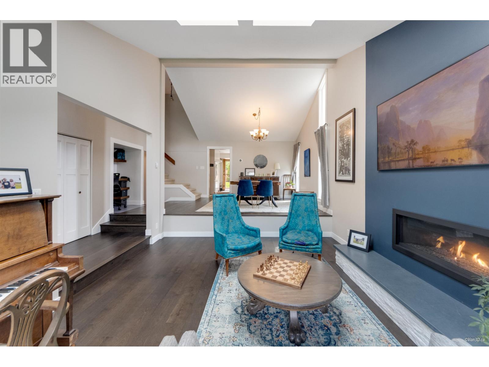 38582 Westway Avenue, Squamish, British Columbia  V8B 0L6 - Photo 6 - R3113639