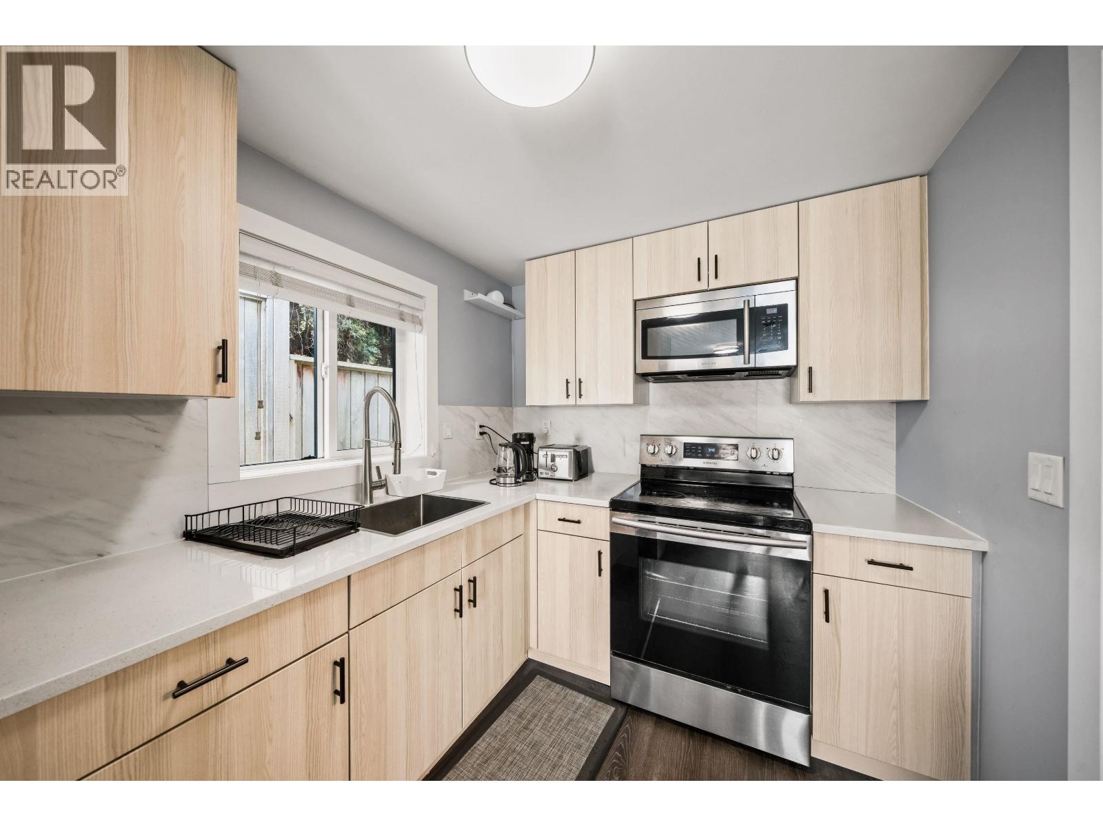 3128 Graveley Street, Vancouver, British Columbia  V5K 3K6 - Photo 23 - R3113642