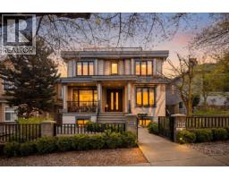 3128 GRAVELEY STREET, Vancouver, British Columbia