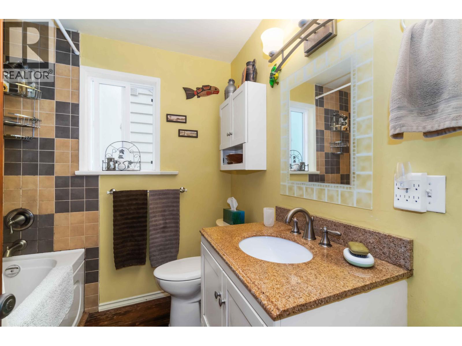 6319 Sophia Street, Vancouver, British Columbia  V5W 2W7 - Photo 11 - R3113651