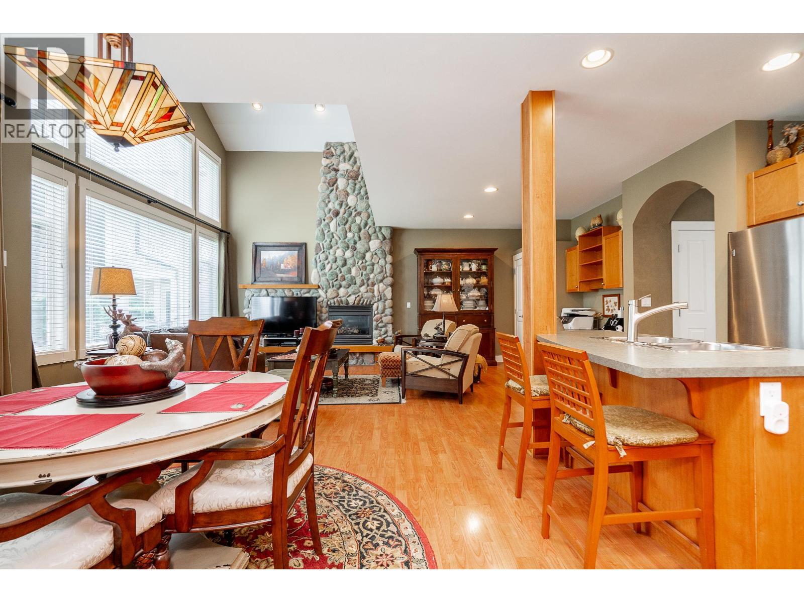 1899 Parkway Boulevard, Coquitlam, British Columbia  V3E 3L5 - Photo 5 - R3113680