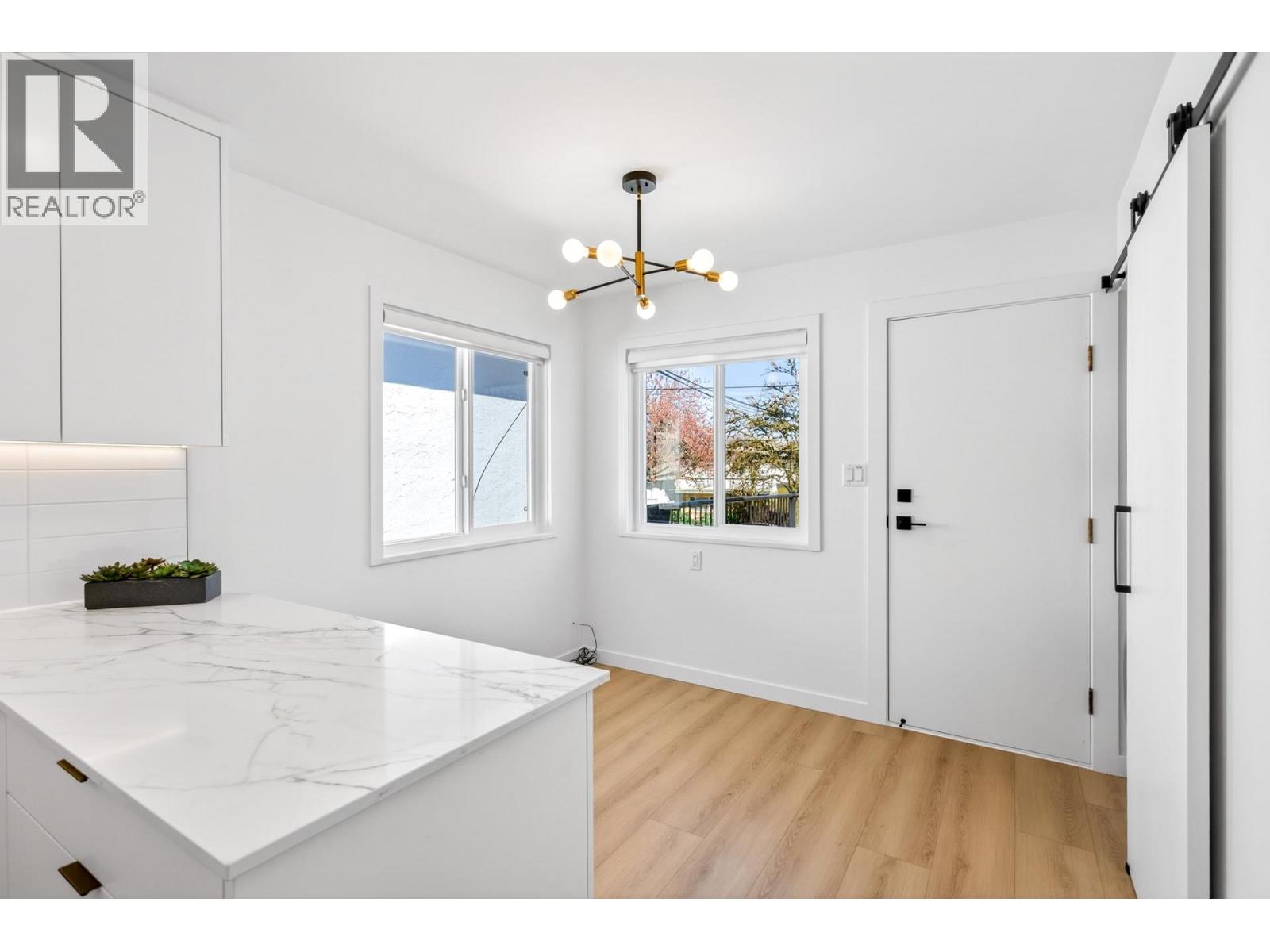 2085 Waverley Avenue, Vancouver, British Columbia  V5P 1R4 - Photo 13 - R3113704