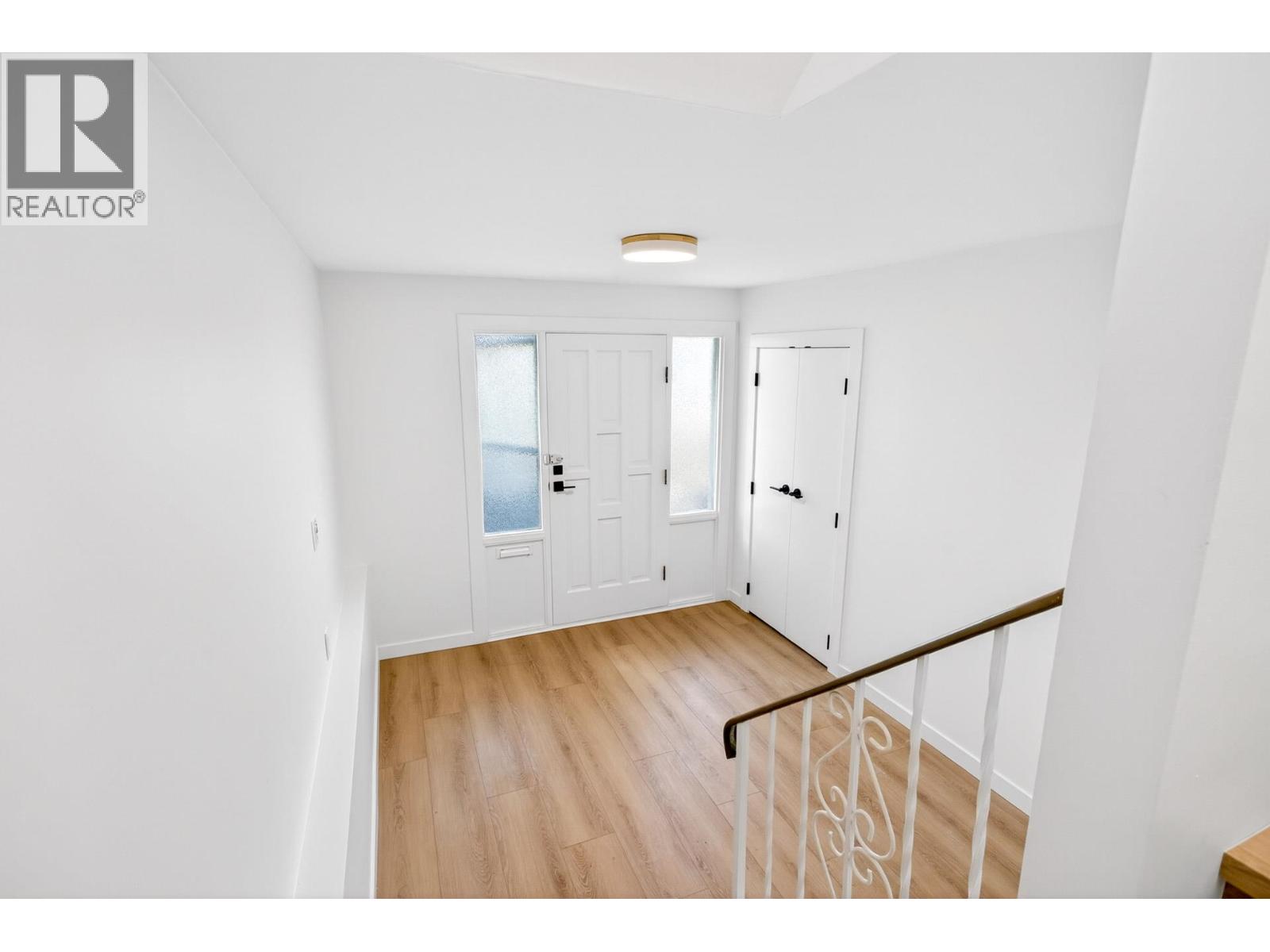 2085 Waverley Avenue, Vancouver, British Columbia  V5P 1R4 - Photo 27 - R3113704