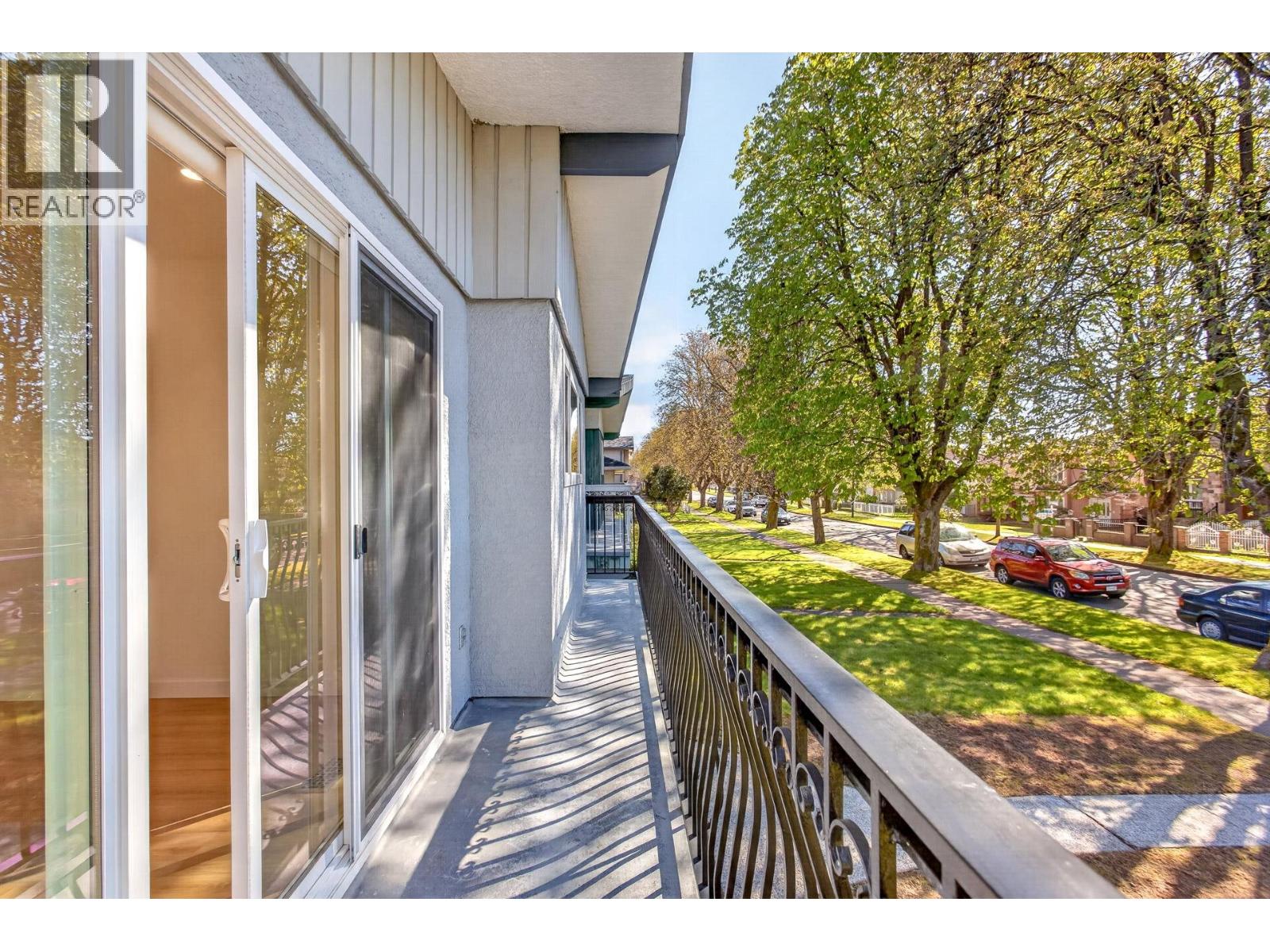 2085 Waverley Avenue, Vancouver, British Columbia  V5P 1R4 - Photo 7 - R3113704