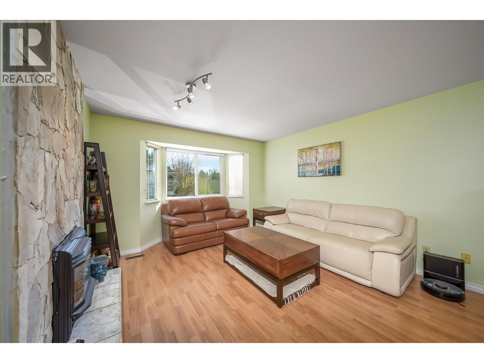 11 Harbour Place, Port Moody, British Columbia  V3H 4J8 - Photo 13 - R3113711