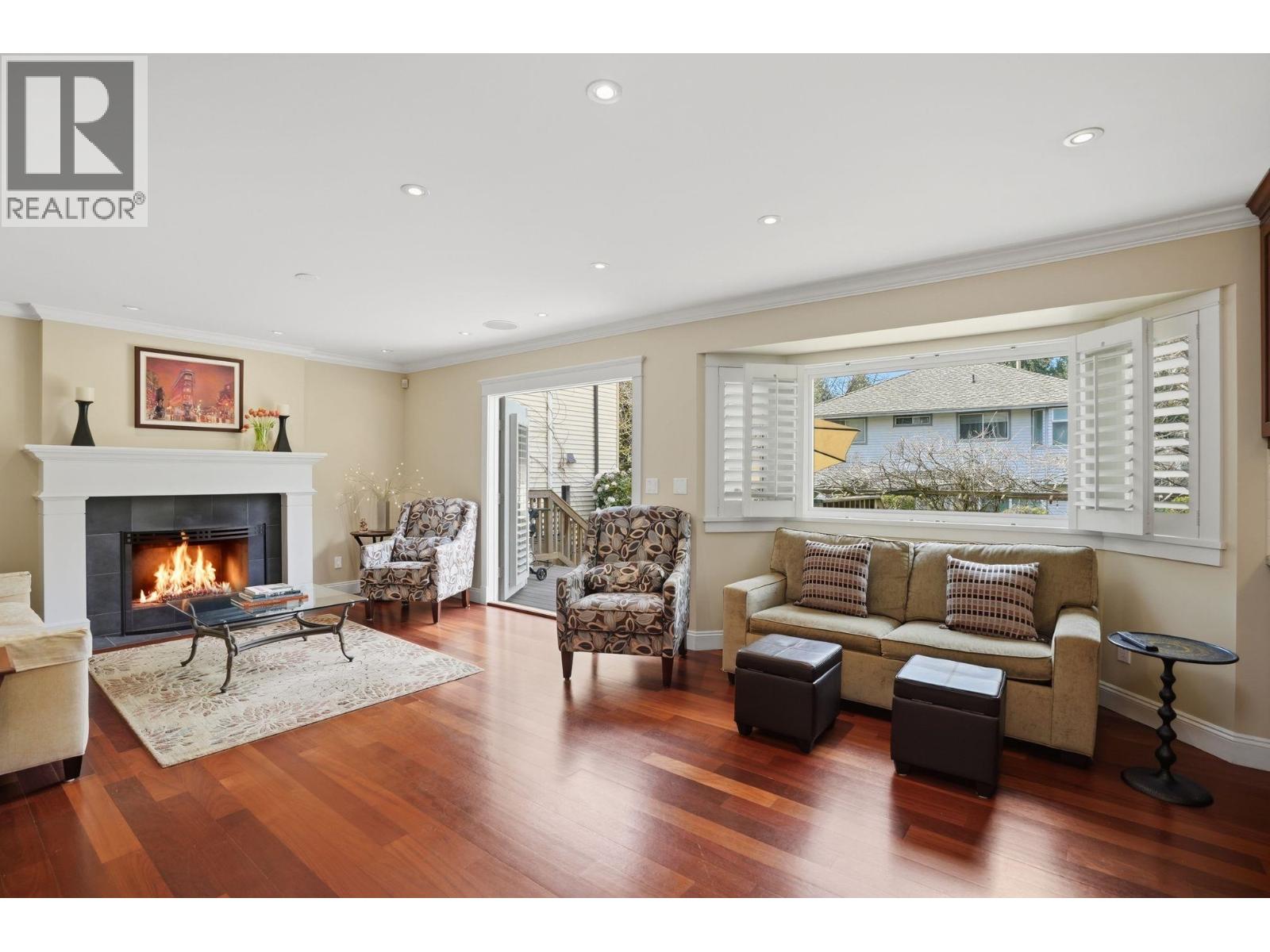 1491 Norton Court, North Vancouver, British Columbia  V7G 2E5 - Photo 2 - R3113716