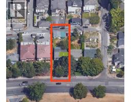 449 SE MARINE DRIVE, Vancouver, British Columbia