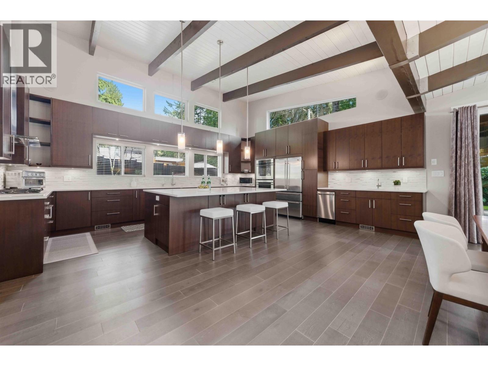 672 E St James Road, North Vancouver, British Columbia  V7N 1L6 - Photo 24 - R3113720