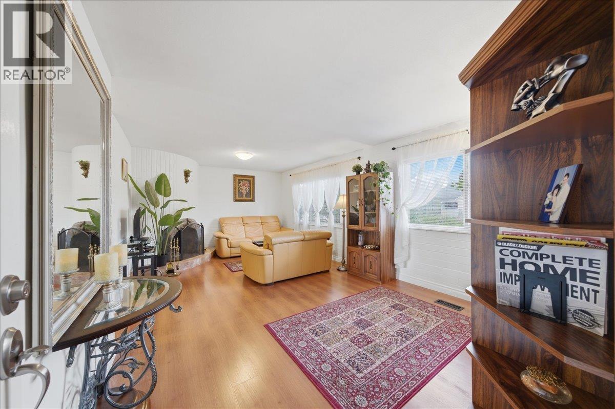 840 E 38th Avenue, Vancouver, British Columbia  V5W 1J3 - Photo 4 - R3113730