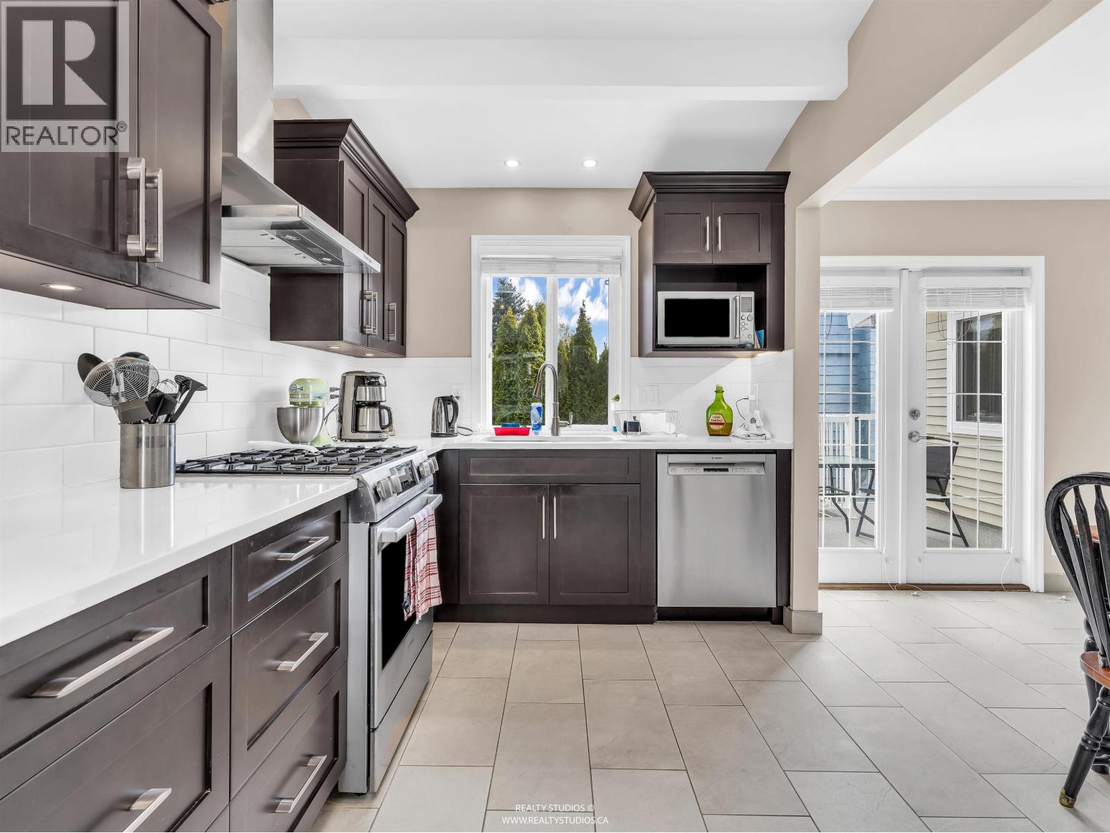 1975 Routley Avenue, Port Coquitlam, British Columbia  V3C 1A8 - Photo 9 - R3113741