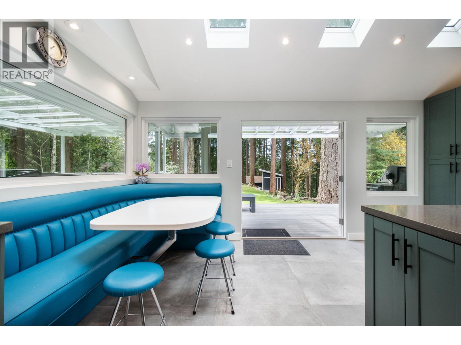 2551 Hyannis Point, North Vancouver, British Columbia  V7H 1R9 - Photo 16 - R3113745